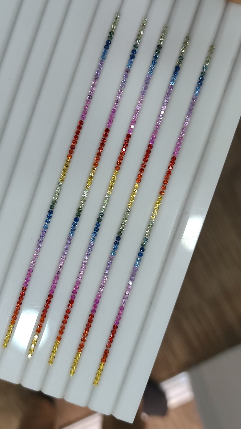 Paperclip Tennis Necklace in Natural Rainbow Sapphire Gradients - 14K Gold