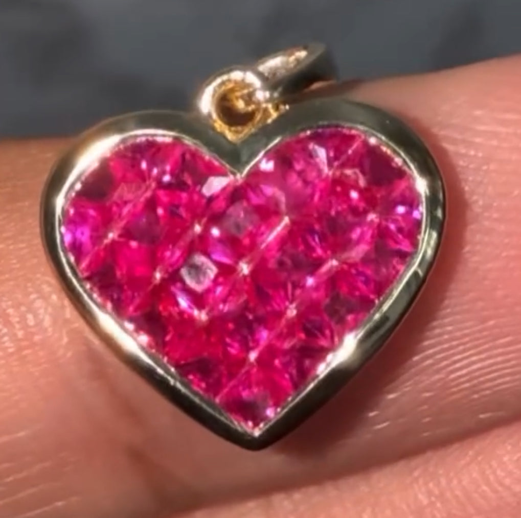 Lab Ruby - Invisible Set Heart 14k Gold - PRE ORDER