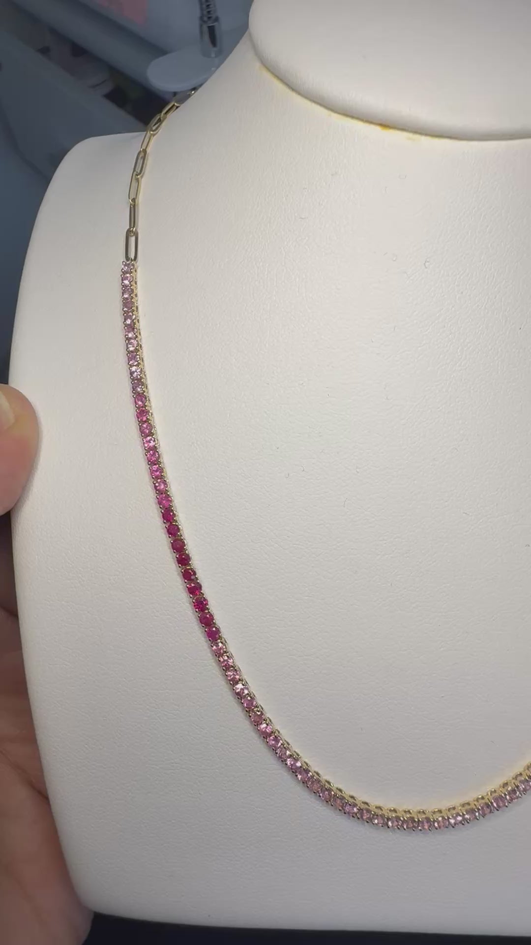 Paperclip Tennis Necklace in Natural Pink Sapphire Gradients - 14K Gold
